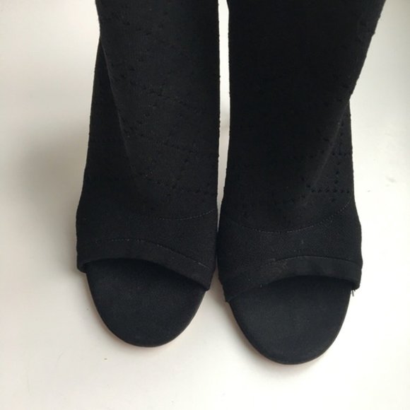 Gianvito Rossi Stretch Knit Fabric Peep Toe Bootie 41 EU 10 US - Picture 7 of 8